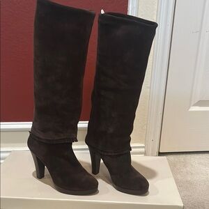 Suede Elegant Brown Knee-High Women's Boots made in Brazil